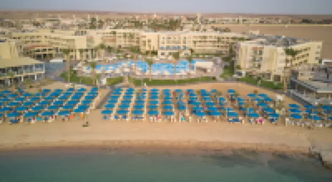 赫爾格達-海灘信天翁度假村 洪加達酒店