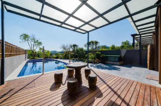 Huilin Yuansu Hot Spring Villa Hotels in 