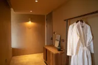 Xiaoman | Mountain Sea View · Lakeside Vacation Apartment (Lugu Lake Puluo Pier) - Kitchens