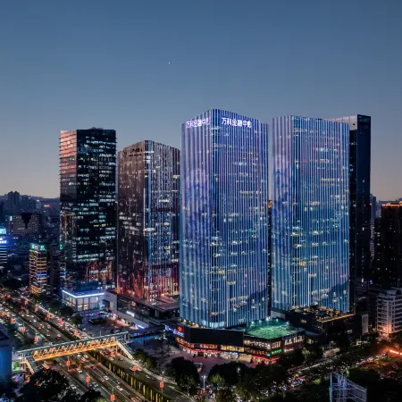 Foshan ancestral temple Ruiyun auspicious high-altitude audio-visual service apartment