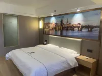Hefeng Shangting Smart Hotel