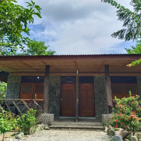Tangkahan Inn