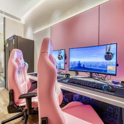 ReMAX Remai E-sports Hotel (Hangzhou Xixi Impression City) Hotels near Hangzhou Constant Temperature Water World