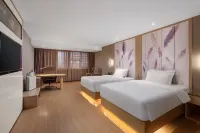 Lavande Hotel (Chongqing Jiefangbei Center Pedestrian Street) Hotels in 