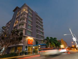 B2 Jomtien Pattaya Boutique & Budget Hotel / บีทู จอมเทียน พัทยา บูติค แอนด์ บัดเจท