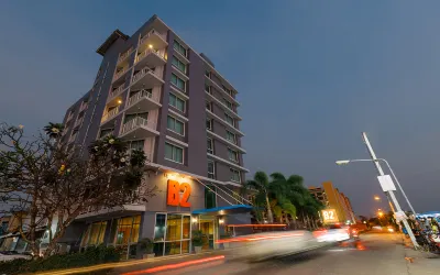 B2 Jomtien Pattaya Boutique & Budget Hotel / บีทู จอมเทียน พัทยา บูติค แอนด์ บัดเจท