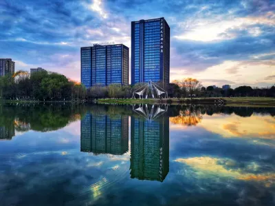 Grand New Century Hotel Canal Hangzhou Các khách sạn gần Zhejiang Shuren University (North Campus)