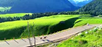 Yunling Guanshan Private Tang Holiday Homestay