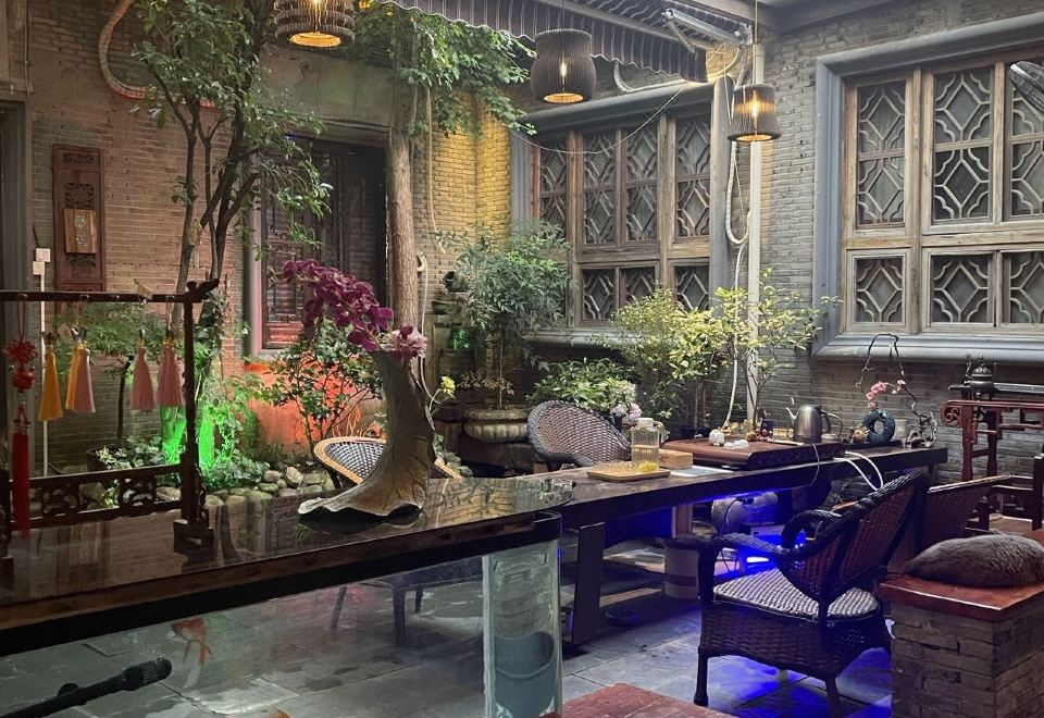 Suzhou Little Courtyard Inn Over view