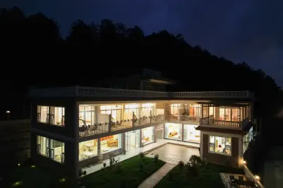 Weixi Chenglichenwai B&B Hotels in Weixi