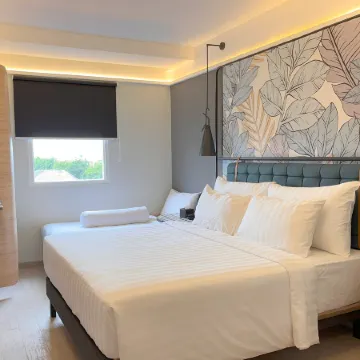 Luminor Hotel Legian Seminyak - Bali Отели рядом с достопримечательностью «Пляж Дабл-Сикс»