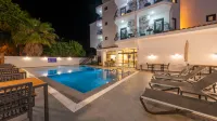 Skykhan Otel - Strand
