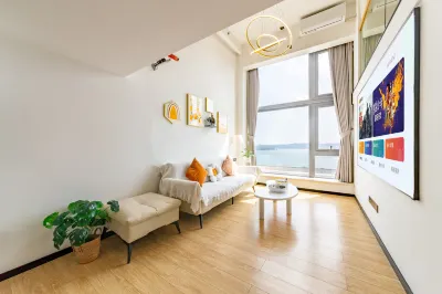 Tank Loft Apartment with Sea View