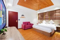 L. Y. K Hotel - Kitchens