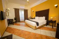 Colosseum Boutique Hotel & Spa Các khách sạn gần Palm Beach