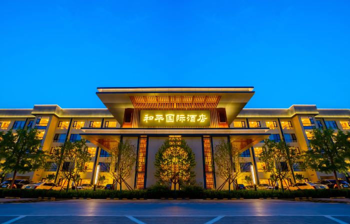 Peace International Hotel