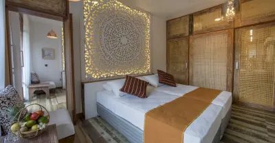 The Lady Hill Hotel Hotellit kohteessa Labuduwa