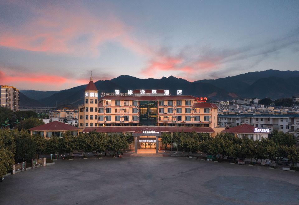 hotel overview picture