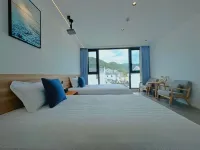 Heartway Coastline · White Impression Luxury Designer Parent Child Sea View Resort Art Stay Hotels near Qushan Island
