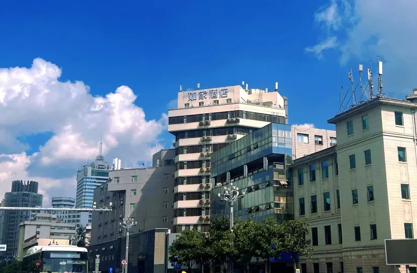 Homeinn · neo Hotel (Kunming Beijing Road Dongfeng Square Subway Station)