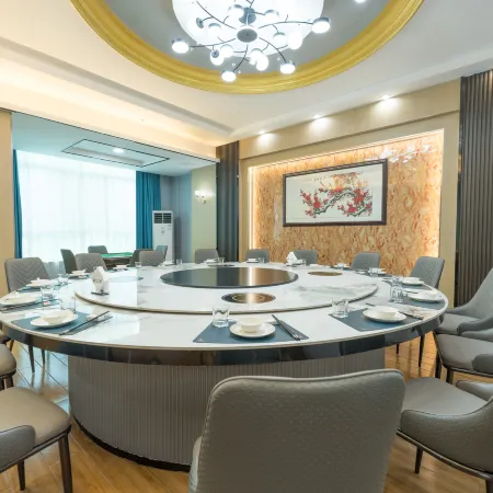 Fuhua Hotel