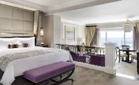 The Palazzo Prestige Club Lounge