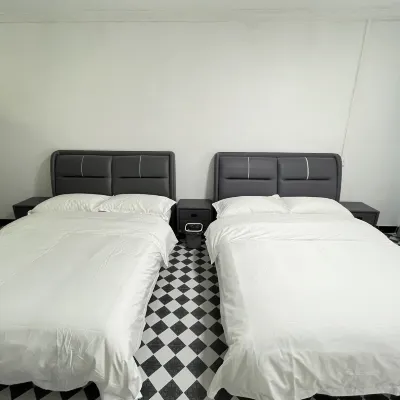 Shuimu Mingsi Homestay (Baihua Lake Taohua Island Scenic Area) Отели рядом с достопримечательностью «Пейзаж на острове Тухуа»