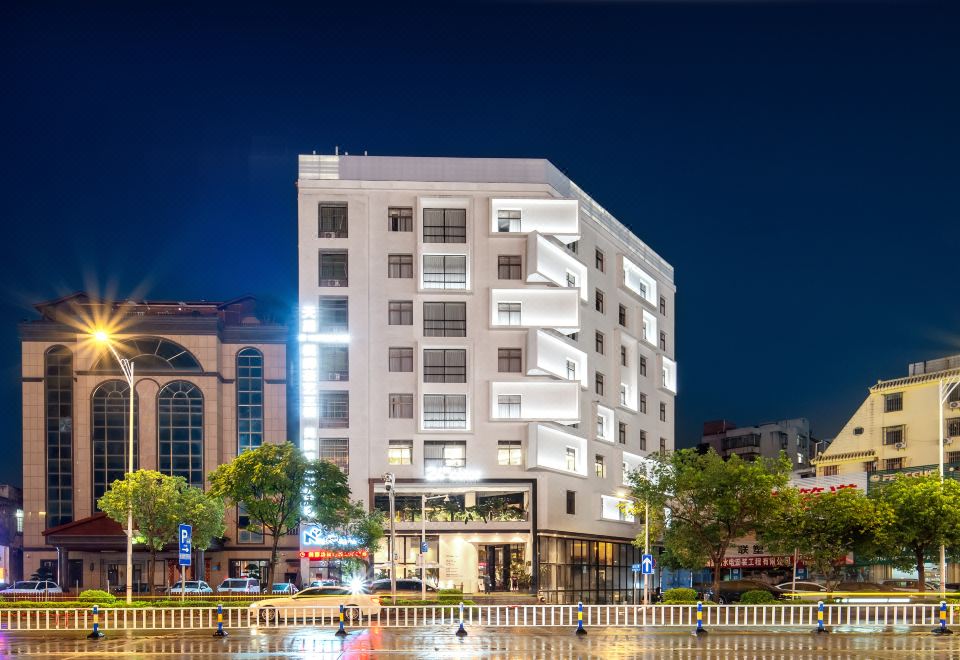 24HCOLOR Hotel