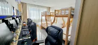 Yuan Lingjing E-Sports Hotel