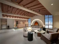 Snow Court & Songjiang Moon Wabi-Sabi Ultra-Luxury Courtyard(Harbin Zhonghua Baroque Branch) Hotels near Daowai
