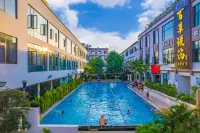 Maitreya Hot Spring Hotel - Rooftop Pools