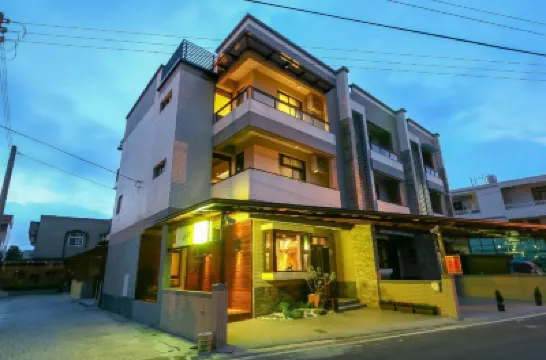 井上春樹 ルオドン周辺のホテル