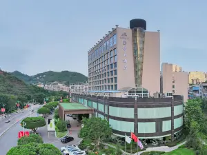 Popular 4-Star Select Hotels in Gulin