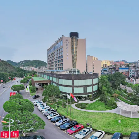 lanzunhotel