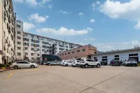 Jinhua Tian Hotel - parking
