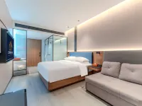雲雅酒店（西安鐘鼓樓大差市地鐵站） 鄰近长乐门的酒店