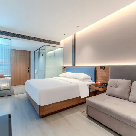 Yunya Hotel (Zhonggulou Dachaishi Metro Station, Xi'an)