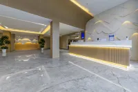 이롱 R.윤 호텔 (우란차부 펑전 기차역) 펑전 호텔