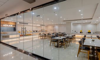 Homeinn Selected Hotel (Nanjing South Railway Station)