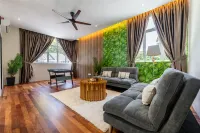 【La Ferringhi Villa】25 pax/Courtyard/Backyard/Bathtub/Pool Table/Mahjong/BBQ Grill/3 mins to beach