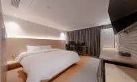 始興布朗點正旺