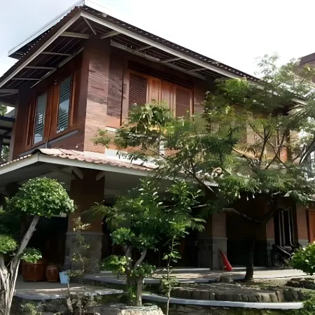 Villa Mediana