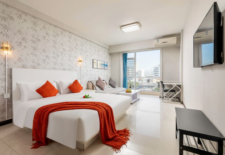 Yiyun Hotel