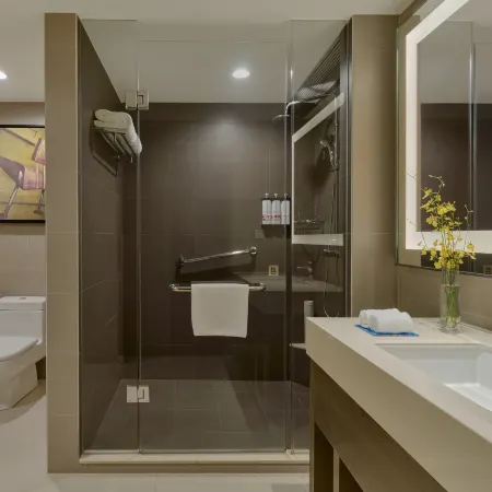 Hyatt House Shenzhen Airport