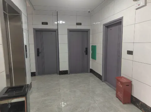 Chunlei Business Hotel