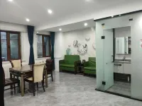 Yunxi Homestay (Academy Road Branch)