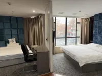 Xike Hotel (Xiangyang Railway Station) - pet friendly