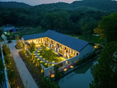 Maoshanquan Private Hot Spring Boutique Stay (Maoshan Oriental Saltlake City) Hotels in Oriental Saltlake Resort