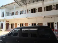 Trikora Guesthouse Syariah 1 Hotel di Pekalongan Timur