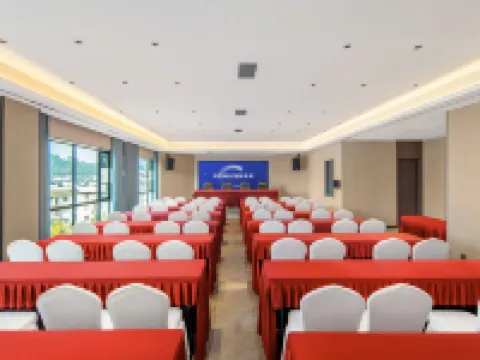 Shanshuiju Hot Spring Holiday Hotel Hotels in Yichun